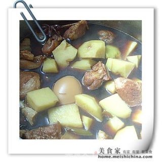 月牙骨炖土豆的做法步骤：8