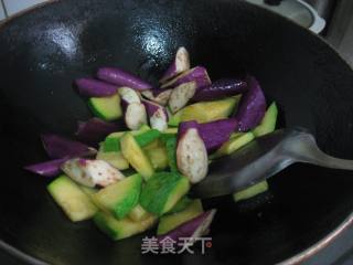 南瓜茄子的做法步骤：3