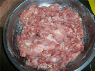 家常菜肴@@爱上红烧~~红烧腐竹酿肉的做法步骤：4