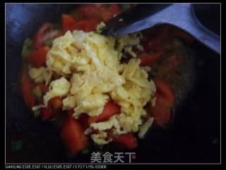 西红柿炒鸡蛋的做法步骤：7