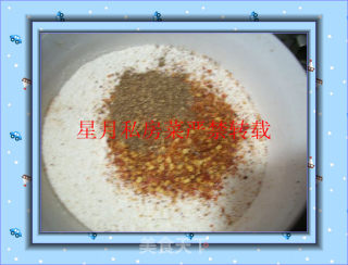 【星月厨房】星月私房菜－－粉蒸肥肠的做法步骤：19