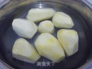 【怡汝私房简单宴客菜】芋儿烧鸡块的做法步骤：2
