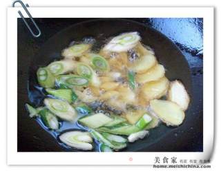 糖醋鱼块的做法步骤：7
