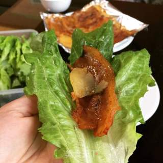 土豆烤五花肉的做法