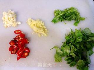 【麻辣瞬间】水煮肉片的做法步骤：3
