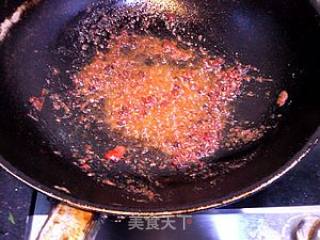 【麻辣瞬间】水煮肉片的做法步骤：6