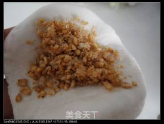 芝麻糯米饼的做法步骤：3