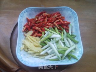 小米辣炒肉片的做法步骤：2