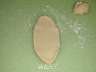 蓝莓果酱排包的做法步骤：4