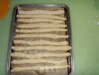 蓝莓果酱排包的做法步骤：5