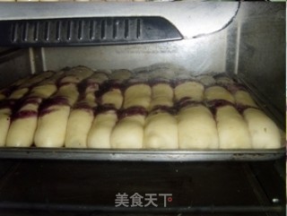 蓝莓果酱排包的做法步骤：7