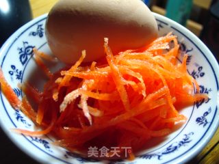 面包蛋——口感犹如蛋糕一般的做法步骤：2