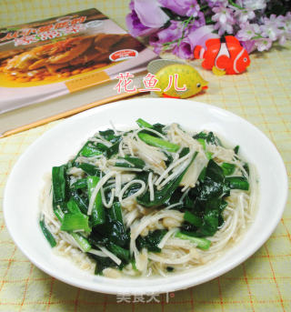 韭菜炒金针菇的做法