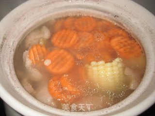 蹄髈炖藕的做法步骤：7