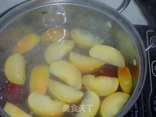 【养生汤煲】简单好喝----苹果山楂甜汤的做法步骤：4