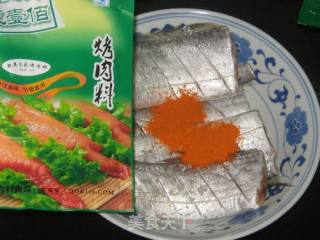 香烤带鱼段的做法步骤：2