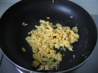 韭菜鸡蛋馅饼的做法步骤：4