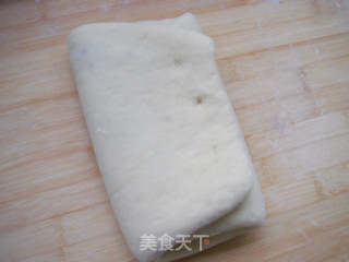 叠被子法做土司------豆沙土司的做法步骤：8