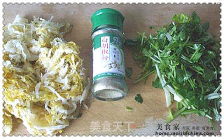 酸菜白肉汤的做法步骤：4