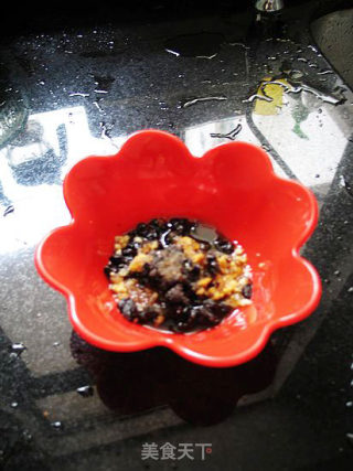 豆豉姜汁蒸排骨---最家常的做法的做法步骤：4