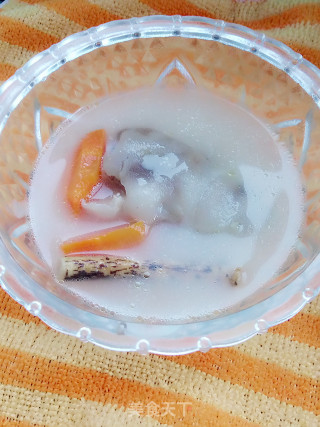 五指毛桃煲猪脚的做法