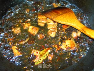 梅菜烧肉的做法步骤：8