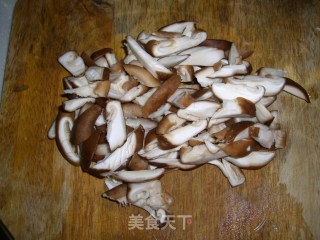 素炒三菇的做法步骤：2