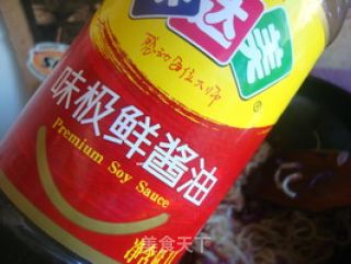 美味营养一锅出——紫甘蓝炒面的做法步骤：8