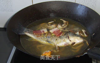 螃蟹鲫鱼汤的做法步骤：8