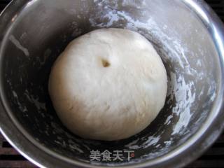 小文子出品~！【DIY火腿双层披萨】的做法步骤：3
