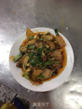 土豆回锅肉的做法