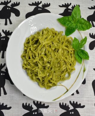 CoCoLc 的私菜食谱经－－意式罗勒青酱黄金面的做法