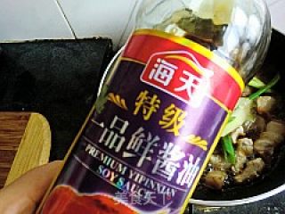 笋干红烧肉的做法步骤：9