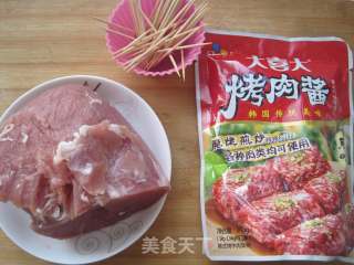 一口一个更精彩－－牙签肉的做法步骤：1