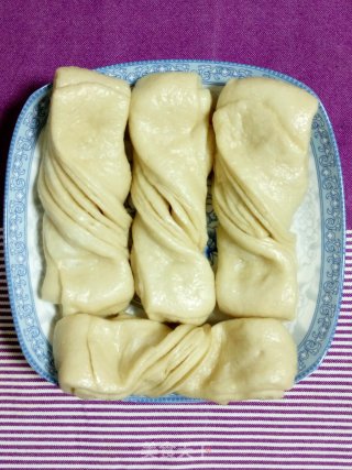 蒸油卷儿的做法