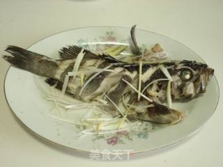 油淋黑头鱼的做法步骤：6