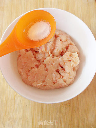 【快收菜】飘香鸡肉丸子的做法步骤：3