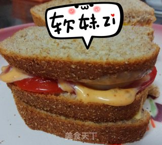 千岛酱芝士番茄蛋全麦三明治的做法