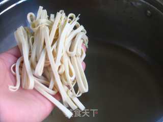 暖暖胃，暖暖心——快手版麻辣鸡汤米线的做法步骤：6