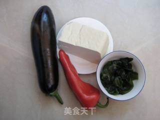 不能错过的一道鲜美素菜—豆腐焖茄子的做法步骤：1