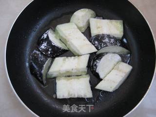 不能错过的一道鲜美素菜—豆腐焖茄子的做法步骤：4