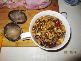 卤水兔肉的做法步骤：2