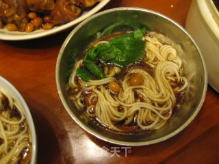 盖浇面的做法步骤：3