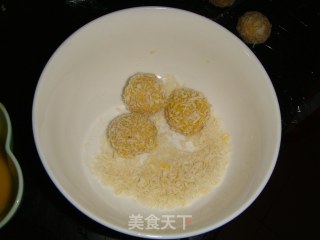 红薯丸子的做法步骤：8