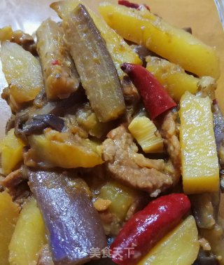 酱香茄子????焖土豆的做法