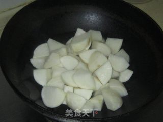 红烧白萝卜的做法步骤：2