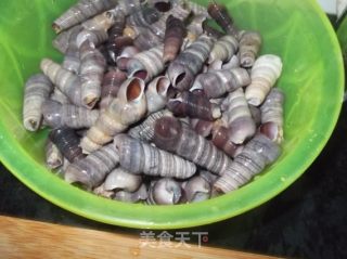 美味姜葱炒海钉螺的做法步骤：2
