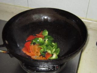 三色田鸡的做法步骤：3