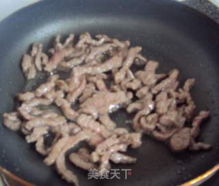 竹笋泡椒炒牛肉的做法步骤：4