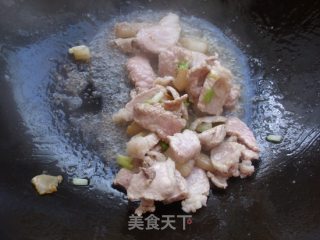 洋葱萝卜炒肉的做法步骤：6
